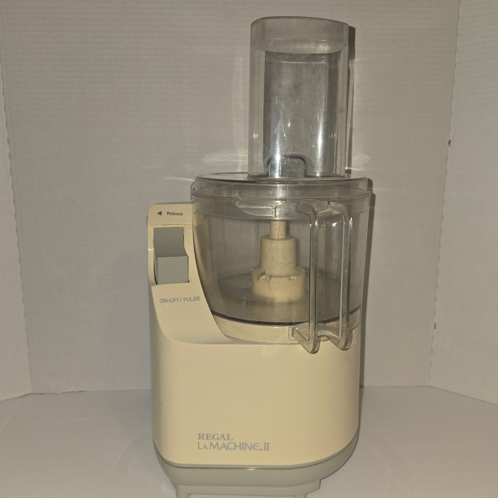 Regal La Machine II Food Processor Model LM2 Cream 375W Vintage Appliance